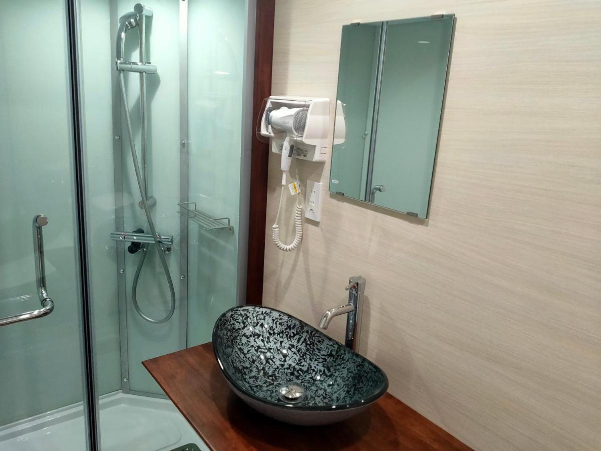 Hotel Erenoa Nagoya Bagian luar foto