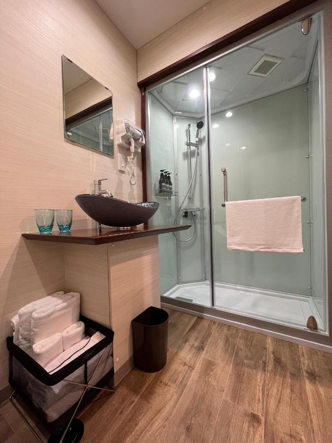 Hotel Erenoa Nagoya Bagian luar foto